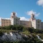 To Hotel Nacional, ένα από τα πιο παλιά και γνωστά ξενοδοχεία της Κούβας