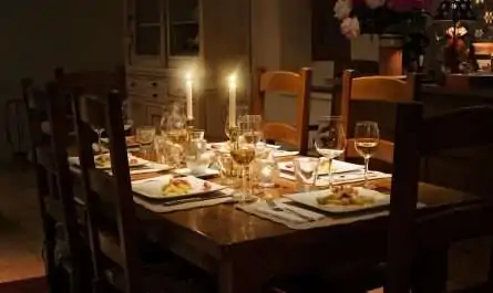 Dinner_table